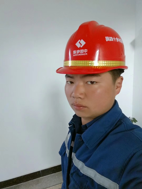 小公牛的第一张照片--迪庆交友中心